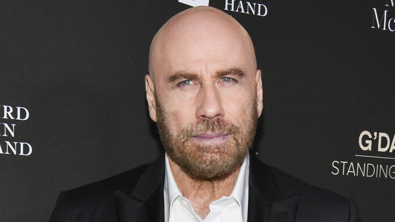 John Travolta plus âgé avec barbe