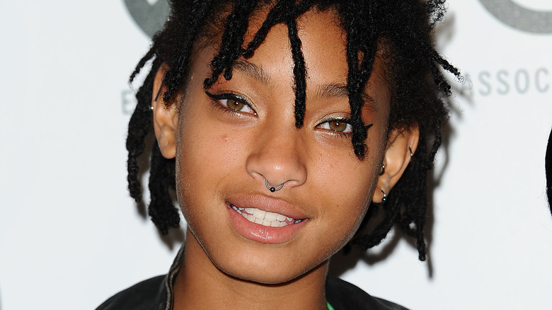 Willow Smith avec piercing au septum