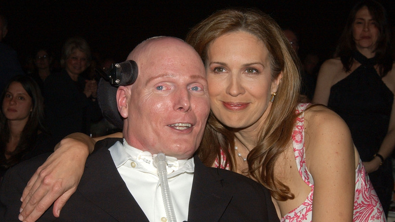 Dana Reeve étreignant Christopher Reeve