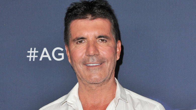 Simon Cowell souriant