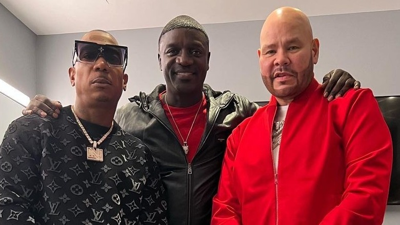 Ja Rule, Akon et Fat Joe tout souriant