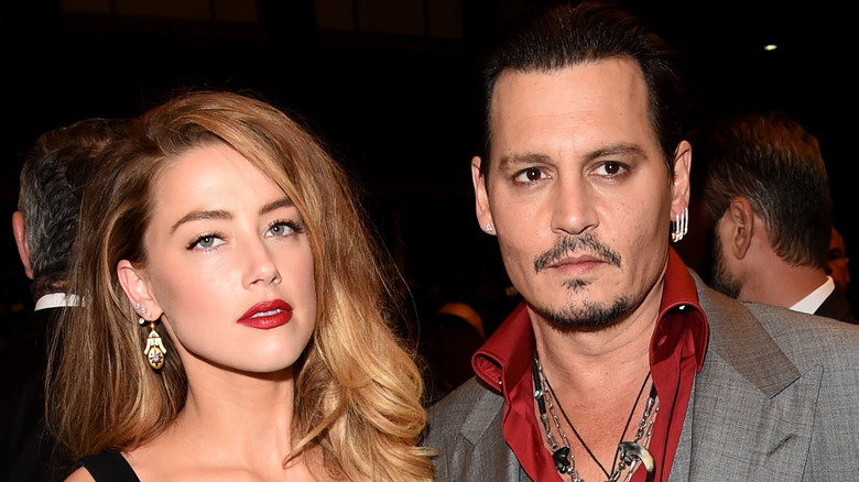 Amber Heard pose avec Johnny Depp