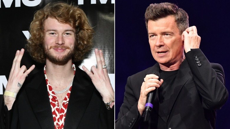 Young Gravy faisant des signes de la main, Rick Astley ajustant l'oreillette