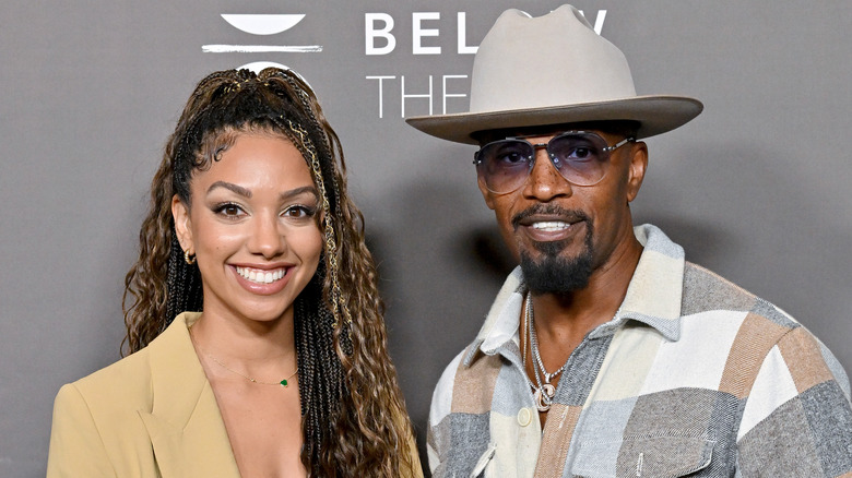 Jamie Foxx et Corinne Foxx posant lors d'un événement