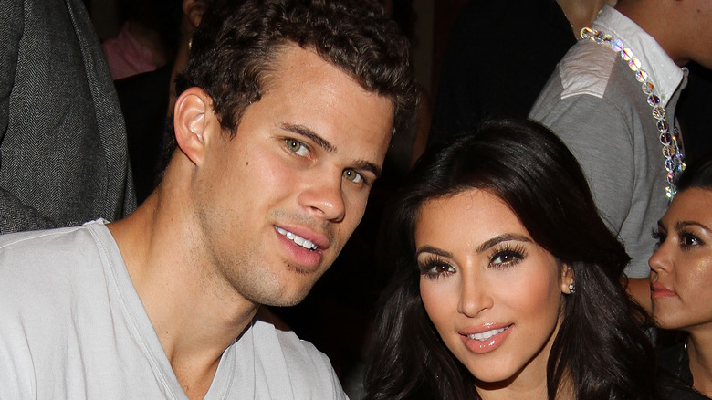 Kim Kardashian souriante avec Kris Humphries