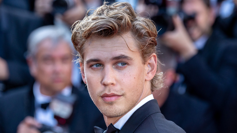 La vie d’Austin Butler a changé pour toujours après la mort de sa mère Lori