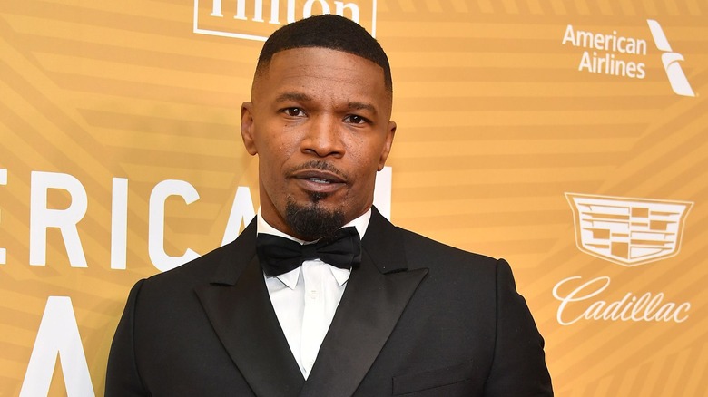 Le représentant de Jamie Foxx met fin aux rumeurs sauvages sur son hospitalisation alors que l’acteur reste à l’écart des projecteurs