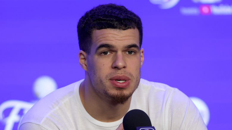 Michael Porter Jr. parlant