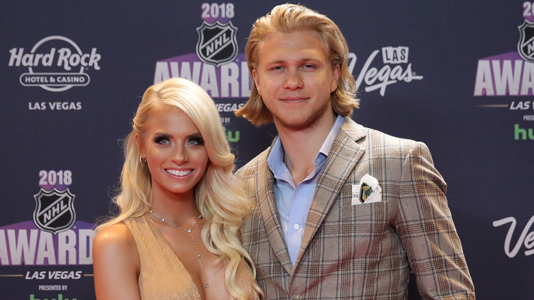 Emily Ferguson et William Karlsson posant