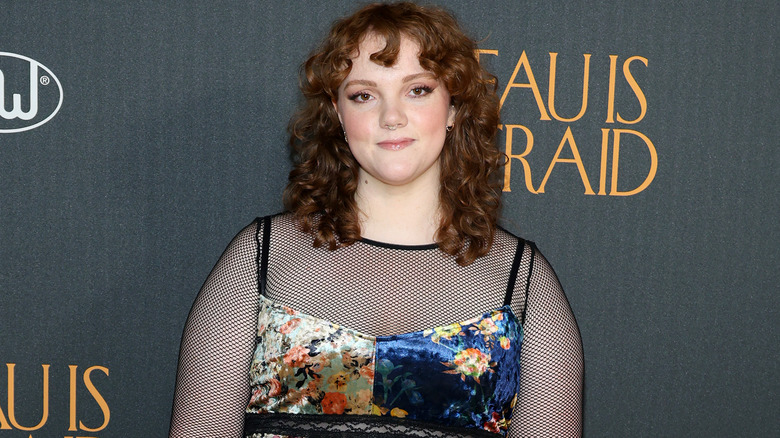 Shannon Purser sur le tapis rouge