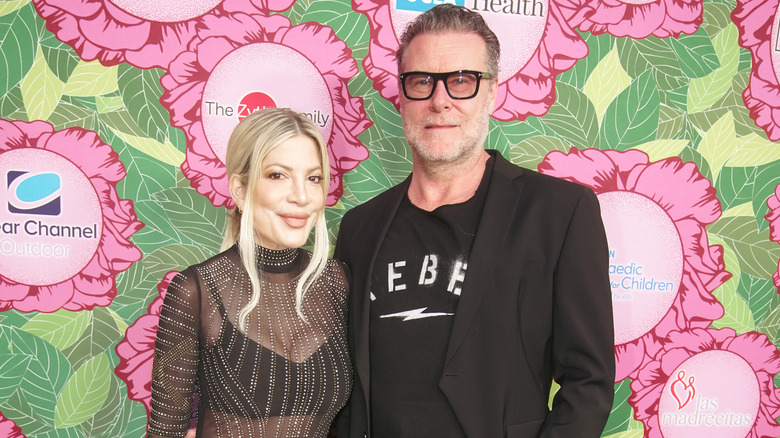 Tori Spelling, Dean McDermott posant