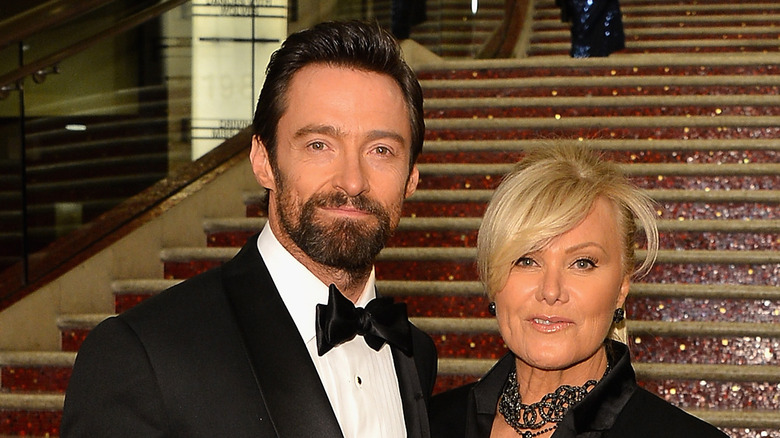 Hugh Jackman souriant avec Deborra-Lee Furness