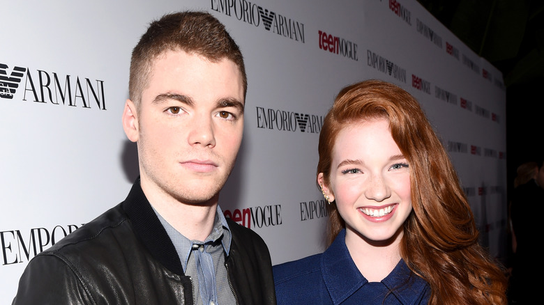 Gabriel Basso avec sa soeur Annalise Basso