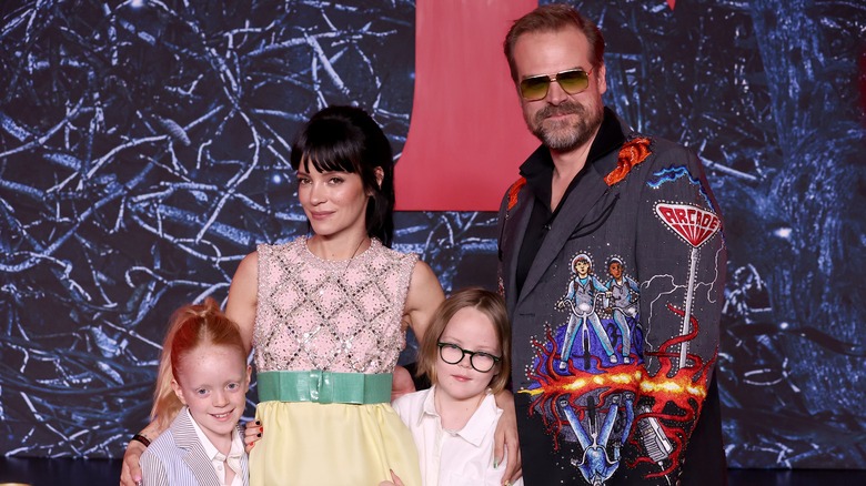 Lily Allen et ses filles avec David Harbour