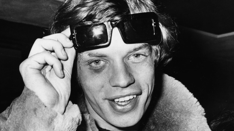 Mick Jagger a l'oeil meurtri