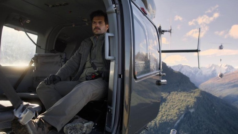 Henry Cavill en hélicoptère dans Mission Impossible Fallout