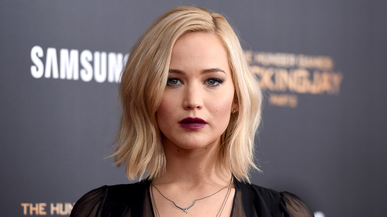 Jennifer Lawrence au carré blond