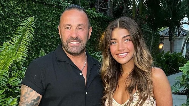 Joe Giudice pose avec sa fille