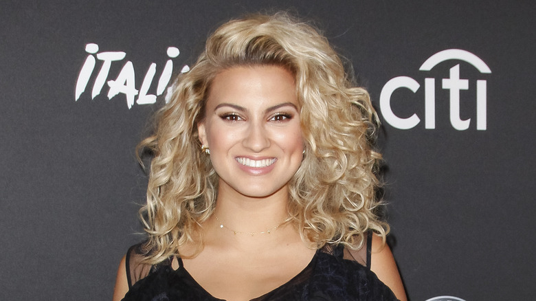 Quelle est la véritable signification de Dear No One par Tori Kelly ?  Voici ce que nous pensons