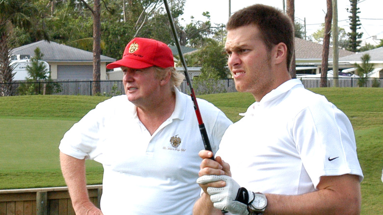 Tom Brady et Donald Trump jouent au golf 