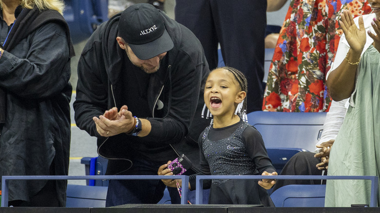 Alexis Ohanian applaudit, Olympia applaudit