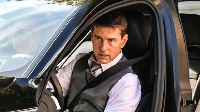 Ethan Hunt conduisant une voiture