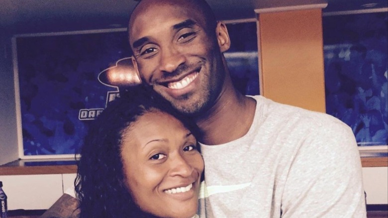 La sœur de Kobe Bryant célèbre son 45e anniversaire avec des photos touchantes