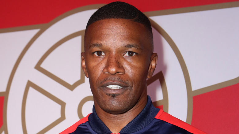 Jamie Foxx posant