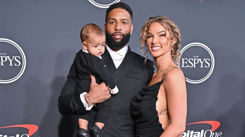 Odell Beckham Jr. et Lauren Wood posent avec leur fils