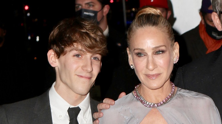 James, le fils de Sarah Jessica Parker, a grandi et ressemble à sa célèbre maman