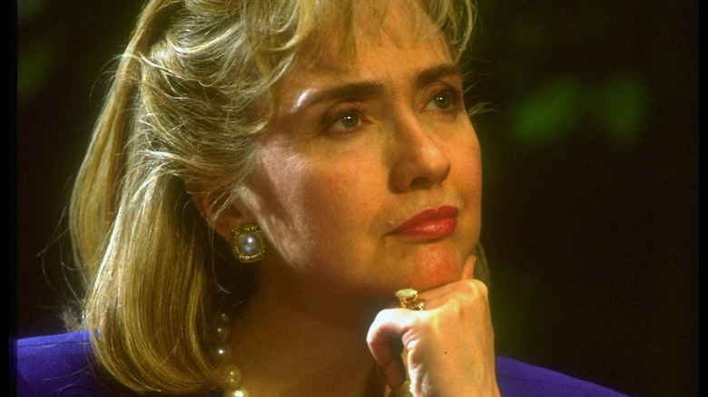 Hilary Clinton écoute