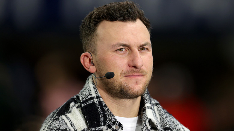 Johnny Manziel avec un micro