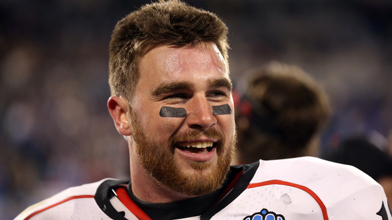 Travis Kelce souriant