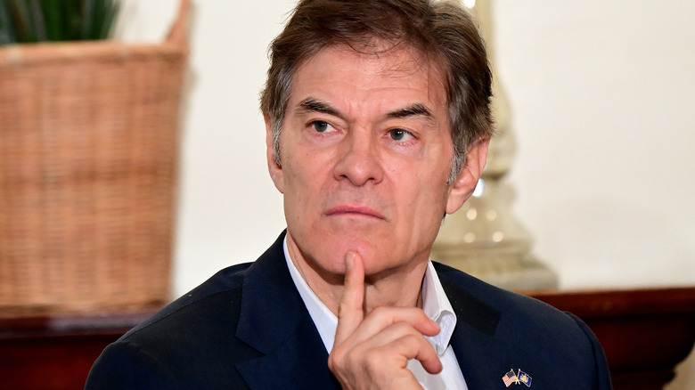 Mehmet Oz réfléchit