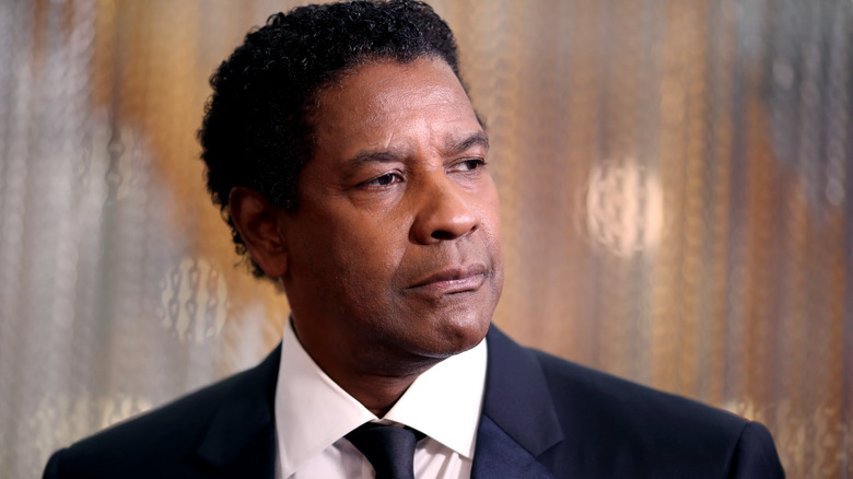 Denzel Washington en costume