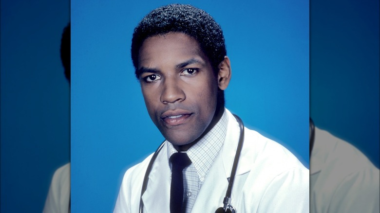 Denzel Washington habillé en médecin