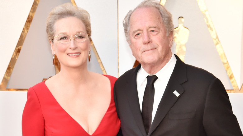 Meryl Streep souriante avec Don Gummer