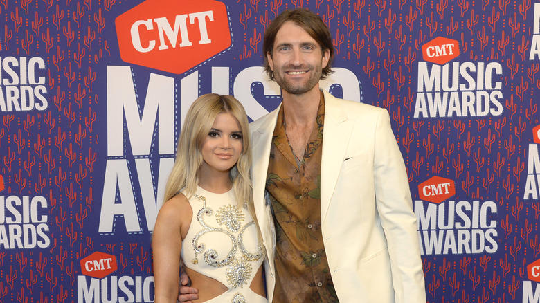 Marren Morris et Ryan Hurd souriants