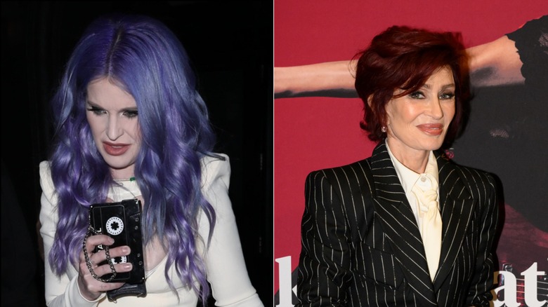 Kelly Osbourne marchant ; Sharon Osbourne pose