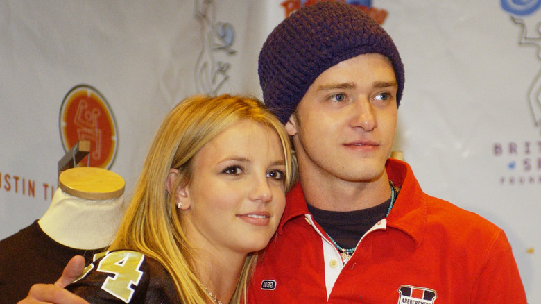 Britney Spears avec Justin Timberlake, alors petit ami, en 2002