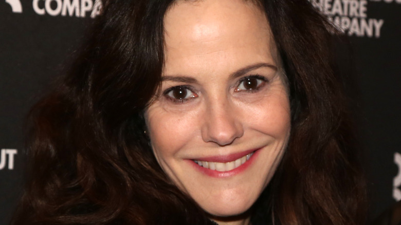 Mary-Louise Parker souriante