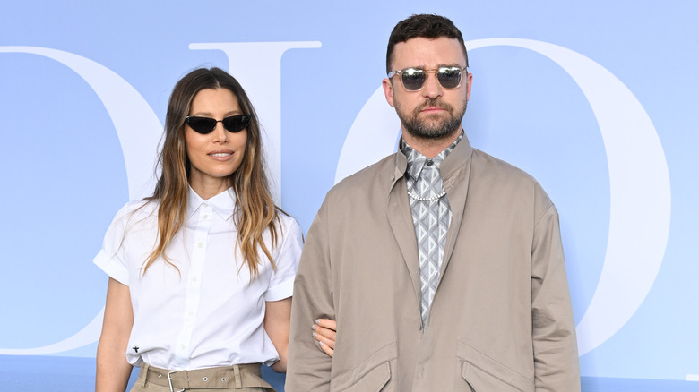 Jessica Biel et Justin Timberlake posent ensemble