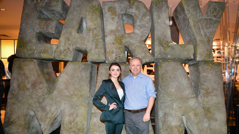 Maisie Williams et Nick Park