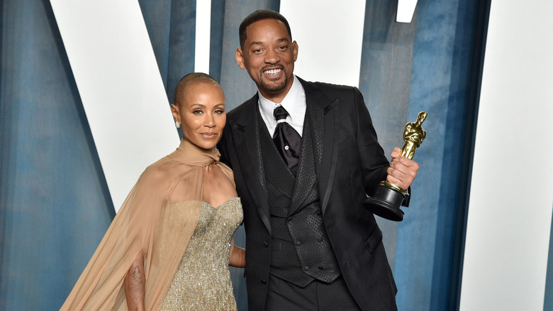 L’affirmation de Jada Pinkett Smith selon laquelle Chris Rock lui a demandé de sortir déclenche une nouvelle théorie sur la gifle aux Oscars