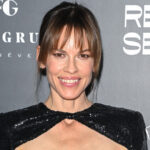 Les détails dévastateurs sur l’enfance d’Hilary Swank