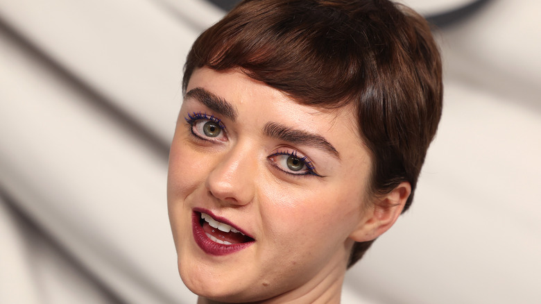 Pourquoi vous n’entendez plus parler de Maisie Williams