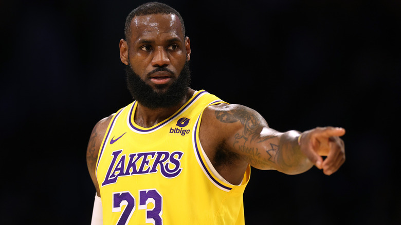 Qu’est-ce qui a vraiment déclenché la querelle de LeBron James avec Donald Trump et Don Jr.