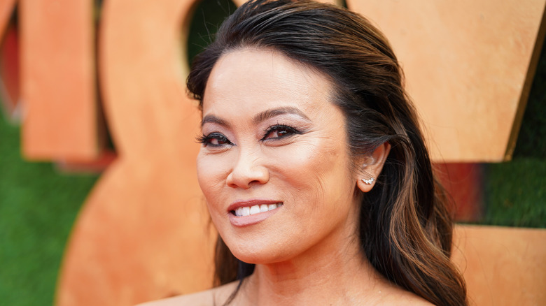 Qui est le Dr Pimple Popper ?  14 faits sur le Dr Sandra Lee