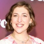 Qui est le petit-ami de Mayim Bialik, Jonathan Cohen ?