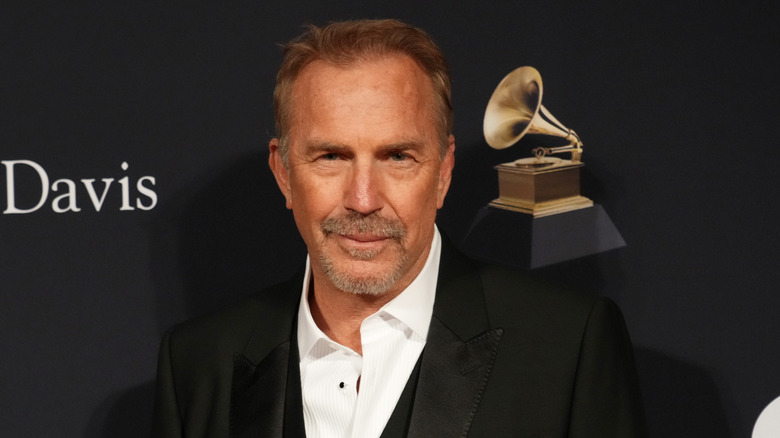 Un regard sur le style de vie extrêmement somptueux de Kevin Costner avant son divorce